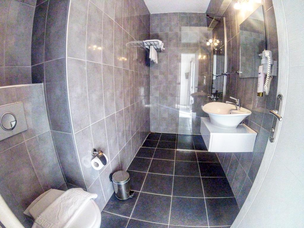 Akkan Hotel Marina Bodrum Buitenkant foto