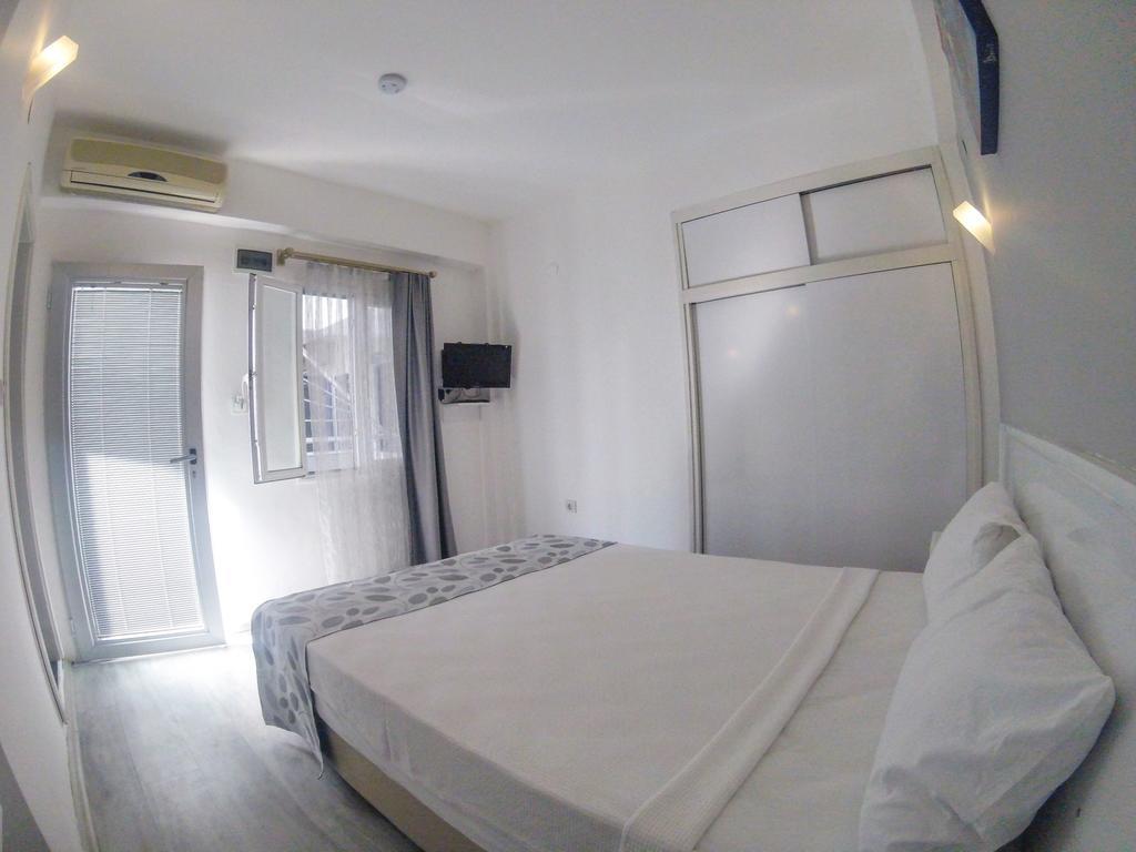 Akkan Hotel Marina Bodrum Buitenkant foto
