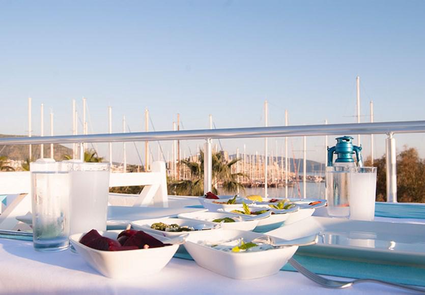 Akkan Hotel Marina Bodrum Buitenkant foto